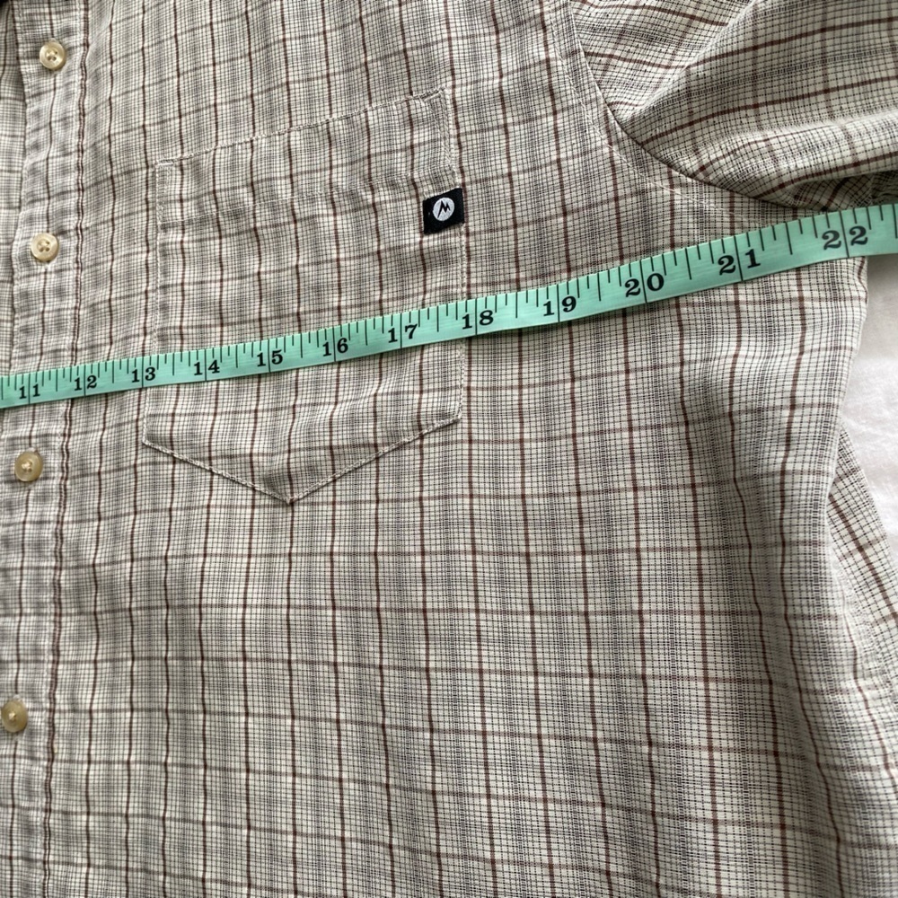 Marmot short sleeve button down size Medium - Picture 5 of 8
